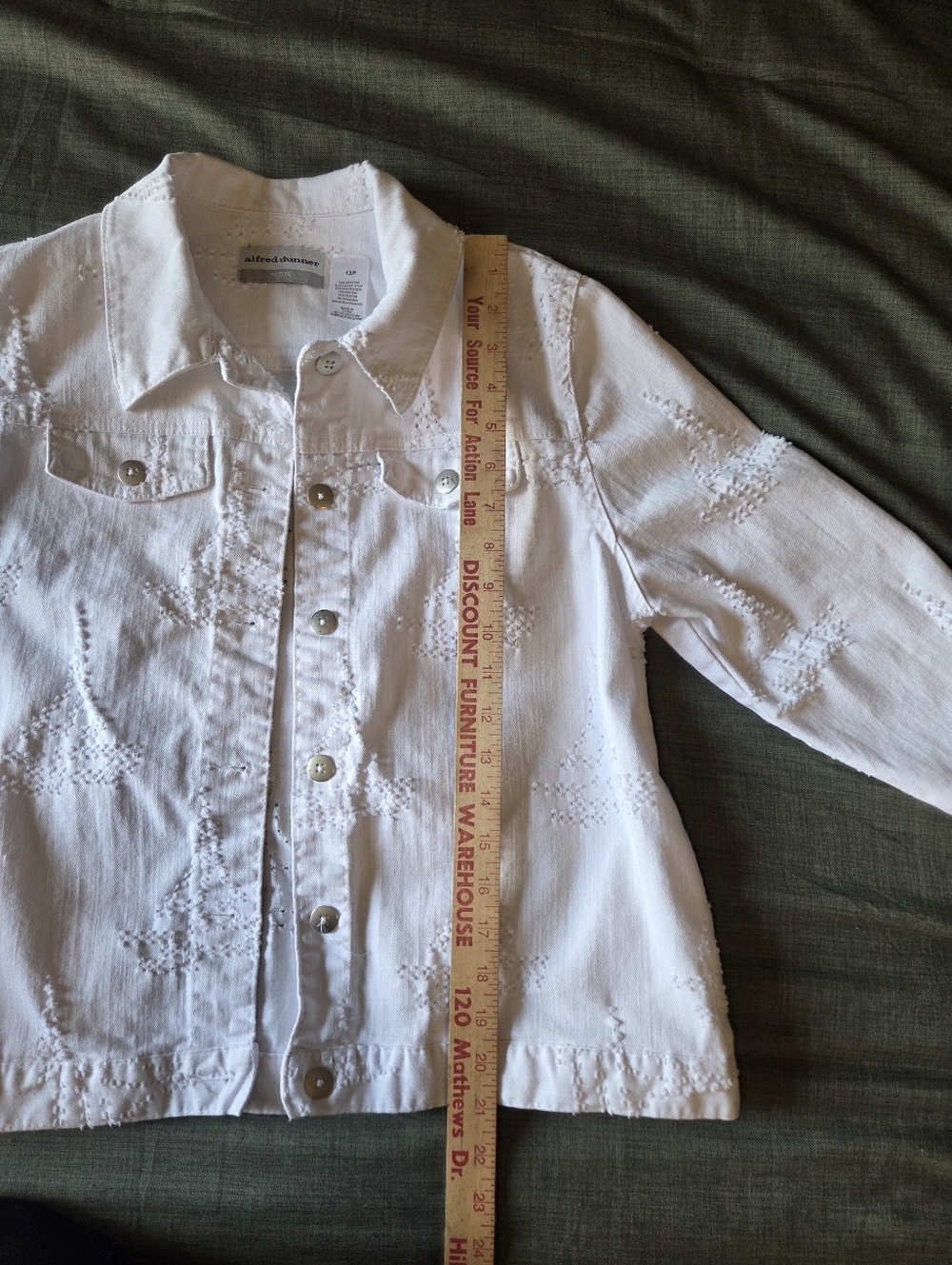 Alfred Dunner White Jean Jacket 12 Petite - Picture 5 of 7
